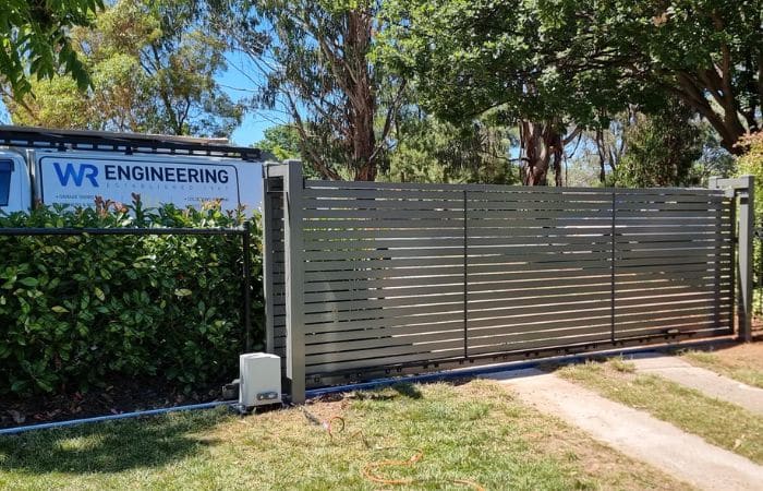 WR Engineering Automatic Aluminium Gate